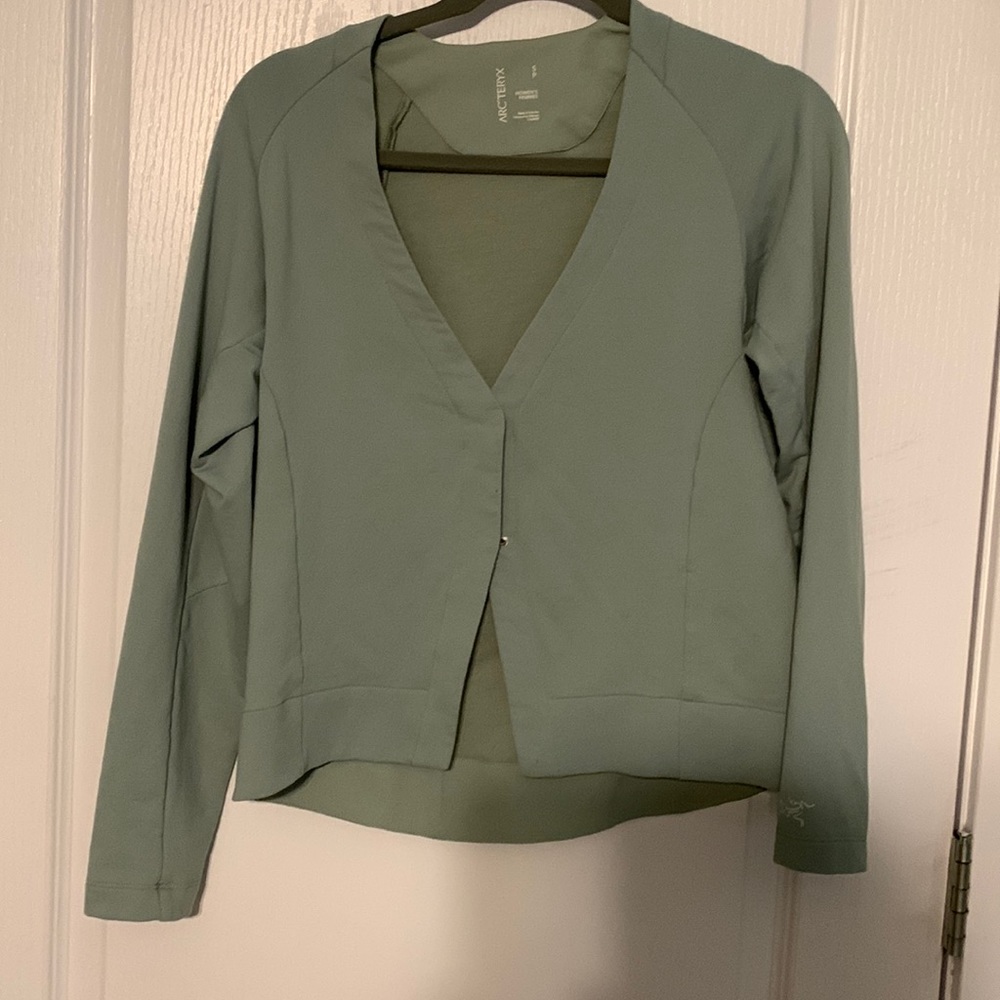 Arc’teryx Seafoam Green Top